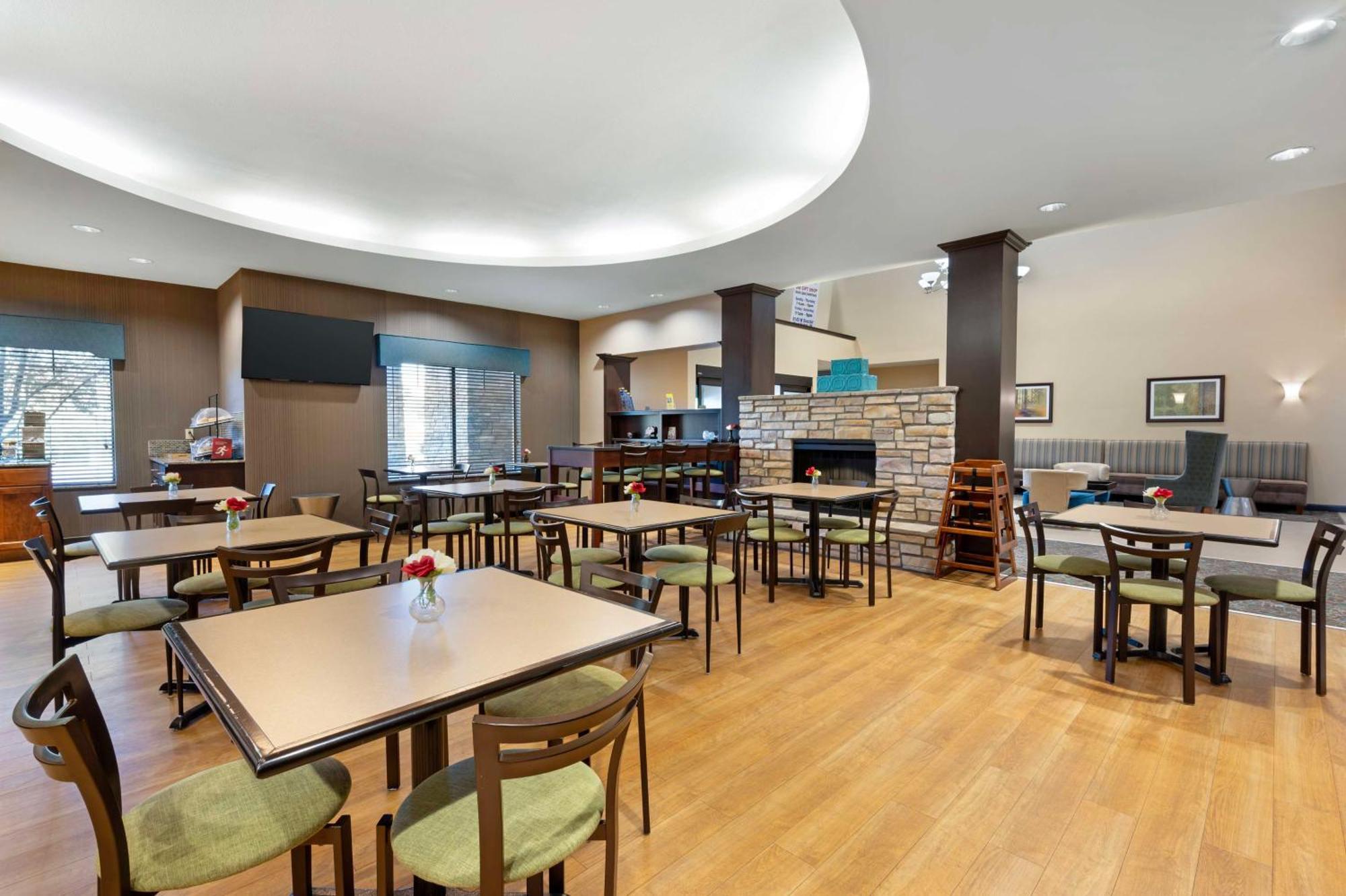 Best Western Plus Френч-Лик Экстерьер фото
